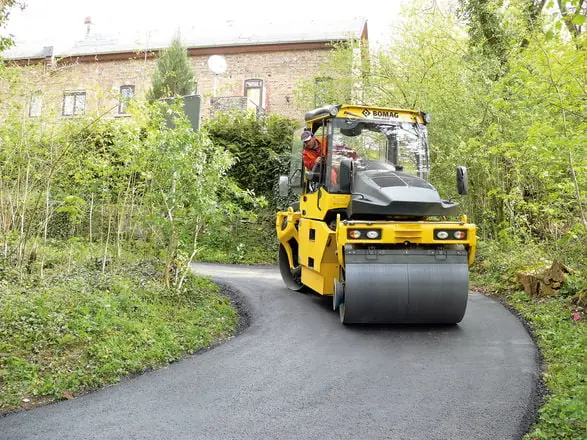 Bomag BW 154 APO-4i
