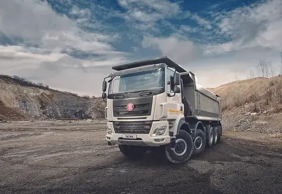 Tatra T 158-8P6R56.261