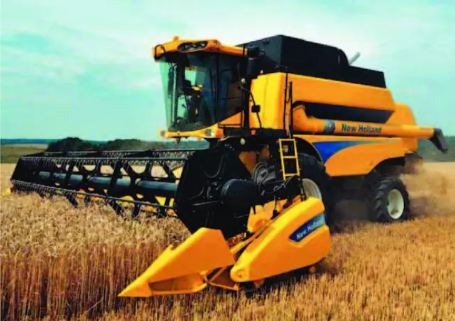New Holland CSX 7080 Laterale