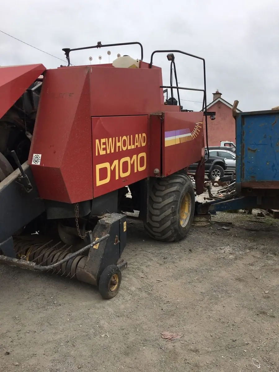 Ford-NH D 1010 S