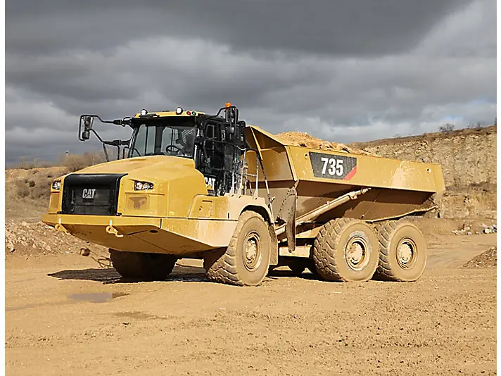 Caterpillar 735