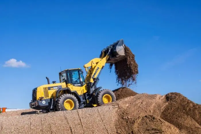 Komatsu WA320-7 thumbnail 4
