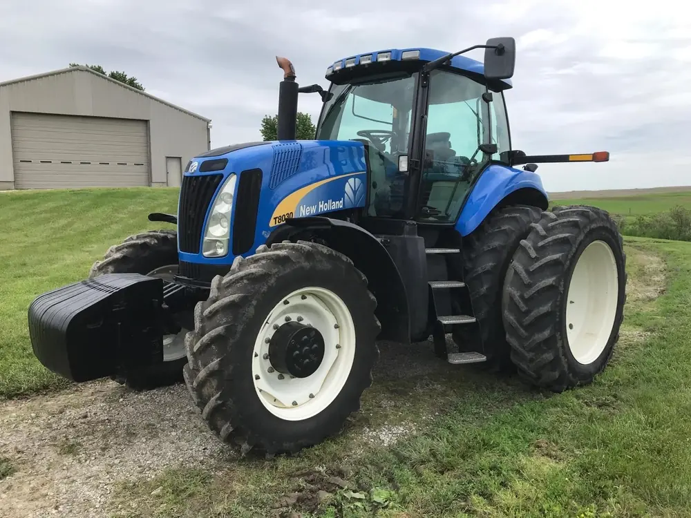 New Holland T 8030 (100)